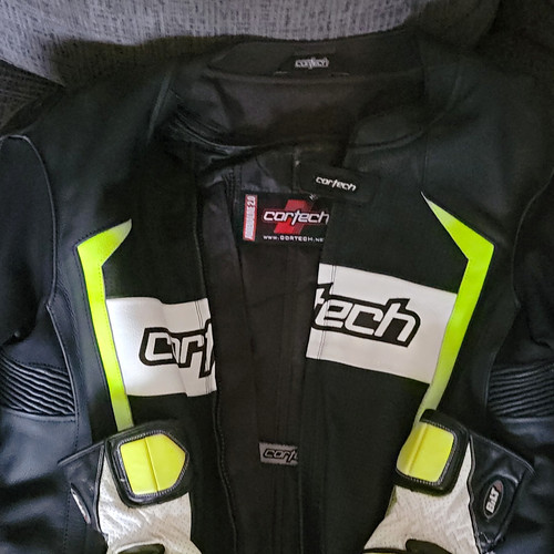 Motorcycle jacket pre own - ,